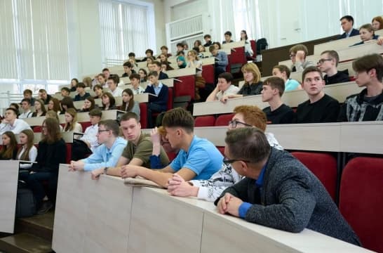 Математический турнир «Северное сияние» в Короленковском университете объединил более 110 школьников