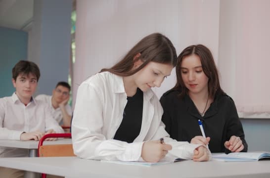 На Форуме дополнительного профессионального образования в Санкт-Петербурге обсудили кадровый потенциал страны