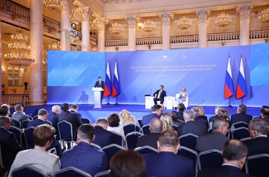 Сергей Кравцов предложил посвятить 2026 год взаимодействию с родительским сообществом