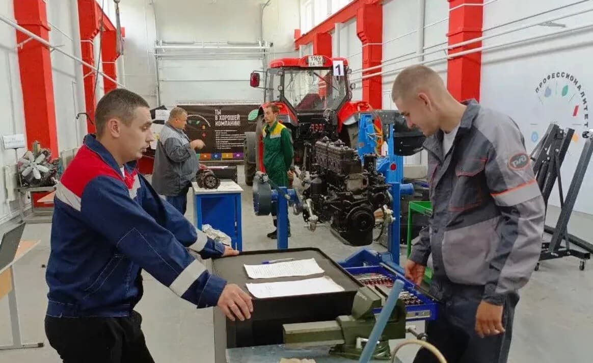 Более 220 волгоградских педагогов повысили квалификацию по организации демонстрационных экзаменов
