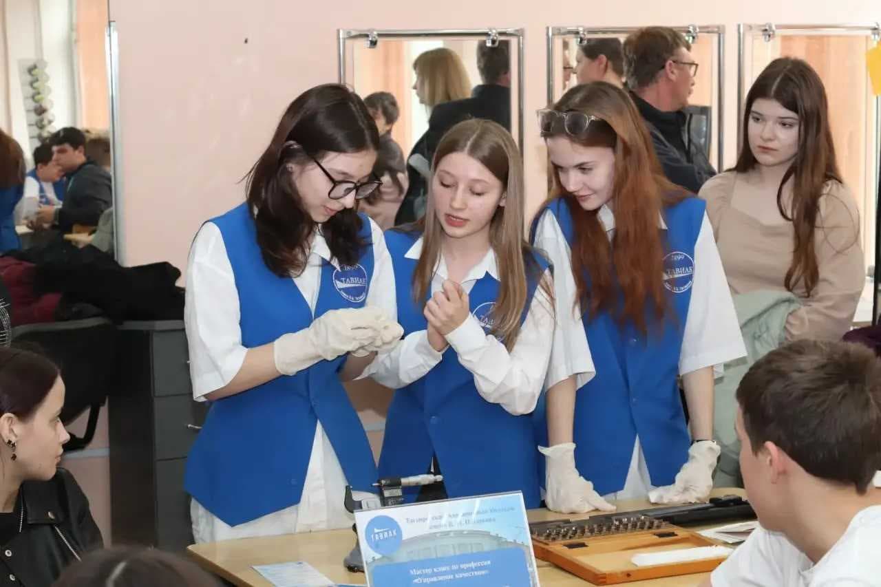 Более 900 девятиклассников Ростовской области подали заявки на участие в пилотном проекте по расширению доступности СПО