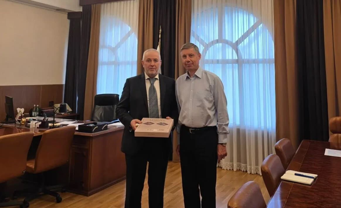 ЧГПУ и Гянджинский госуниверситет договорились о совместных проектах и академическом обмене