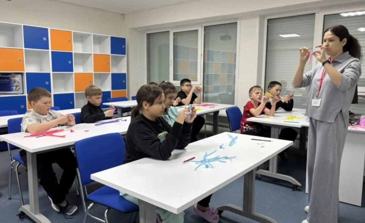 Эвакуированные из-за паводка иркутские школьники приняли участие в профильной смене