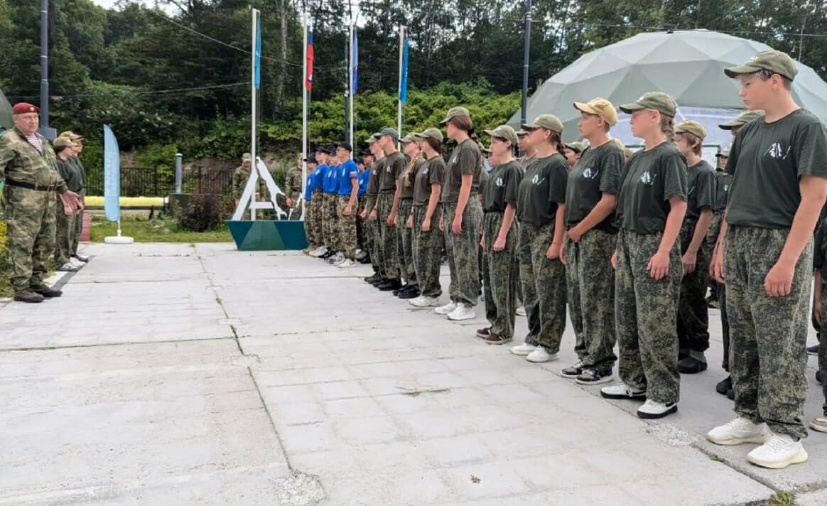 На Сахалине стартовала патриотическая смена с углублённым курсом по управлению БПЛА