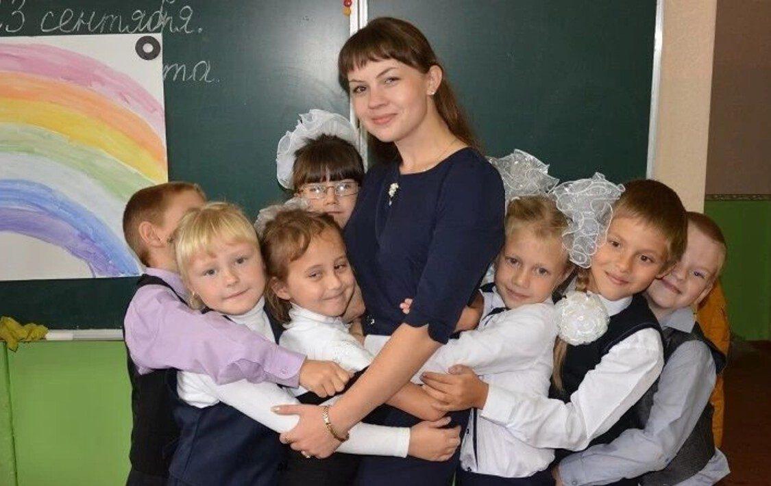 Около 500 педагогов пришли на работу в образовательные организации Алтайского края в новом учебном году