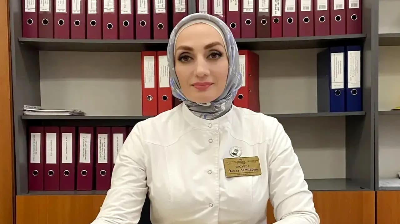 Педагог Чеченского базового медицинского колледжа прошла в финал конкурса «Мастер года – 2026»