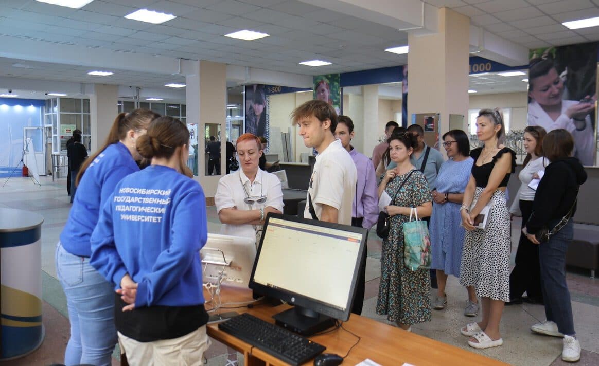 Почти 8,5 тыс. заявлений от абитуриентов подано в Новосибирский педуниверситет