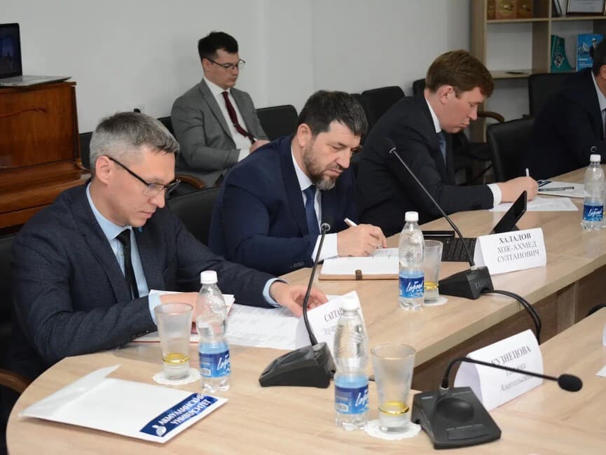 Россия и Киргизия намерены создать совместные школы