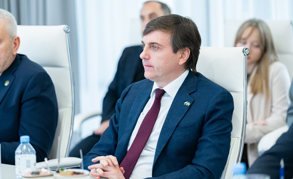 Сергей Кравцов: «Мы готовы выстроить конструктивные отношения по всем направлениям сферы образования с Саудовской Аравией»