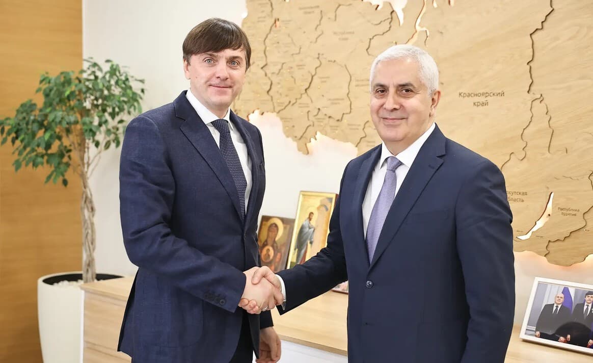 Сергей Кравцов назвал сотрудничество с Южной Осетией системной работой, охватывающей все уровни образования