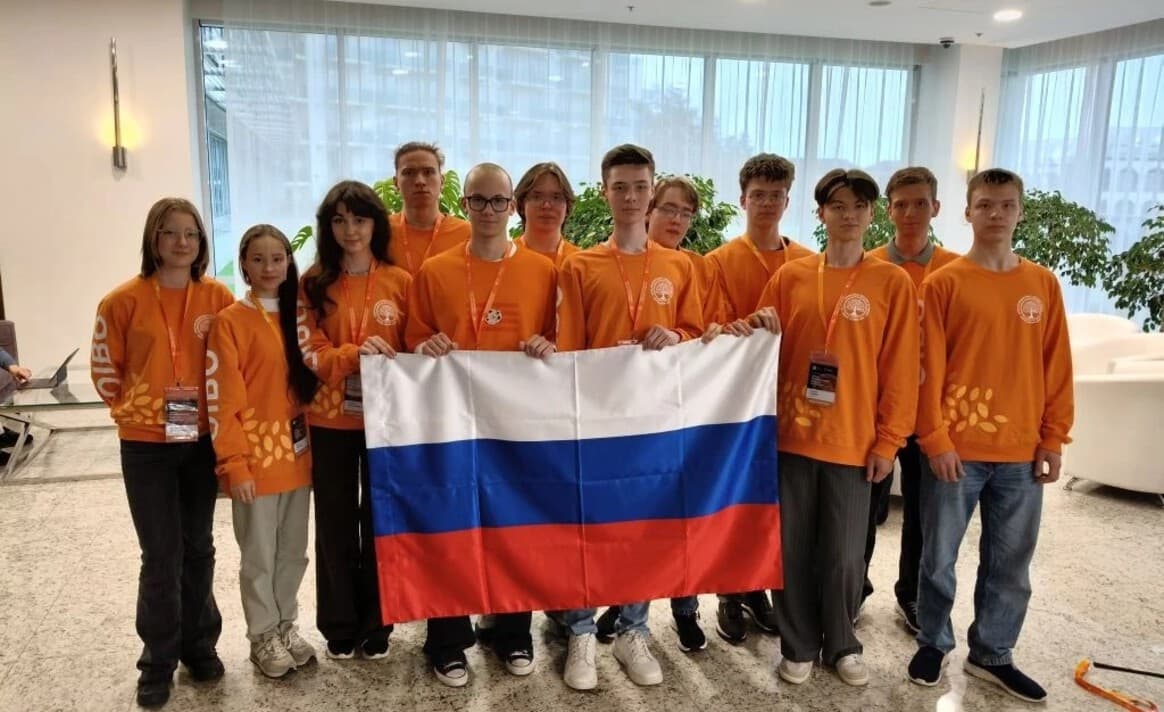 Шесть победителей ВсОШ представляют Россию на Открытой международной олимпиаде школьников по биологии