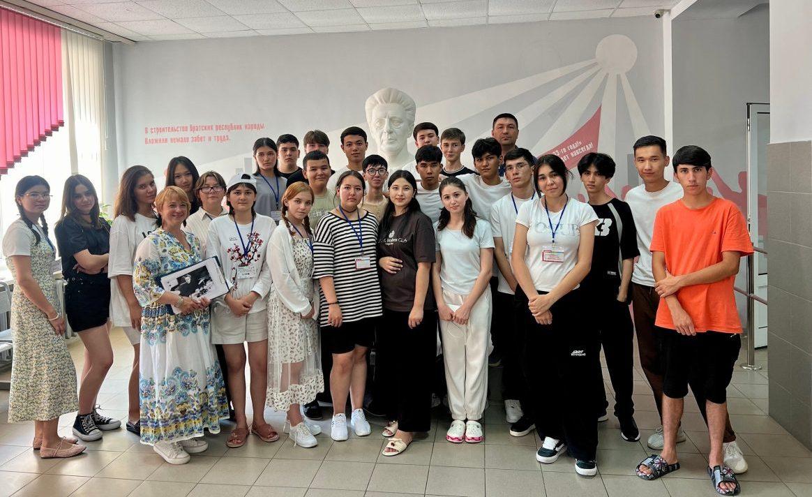 Школьники из четырёх стран пройдут курс русского языка в Интердоме