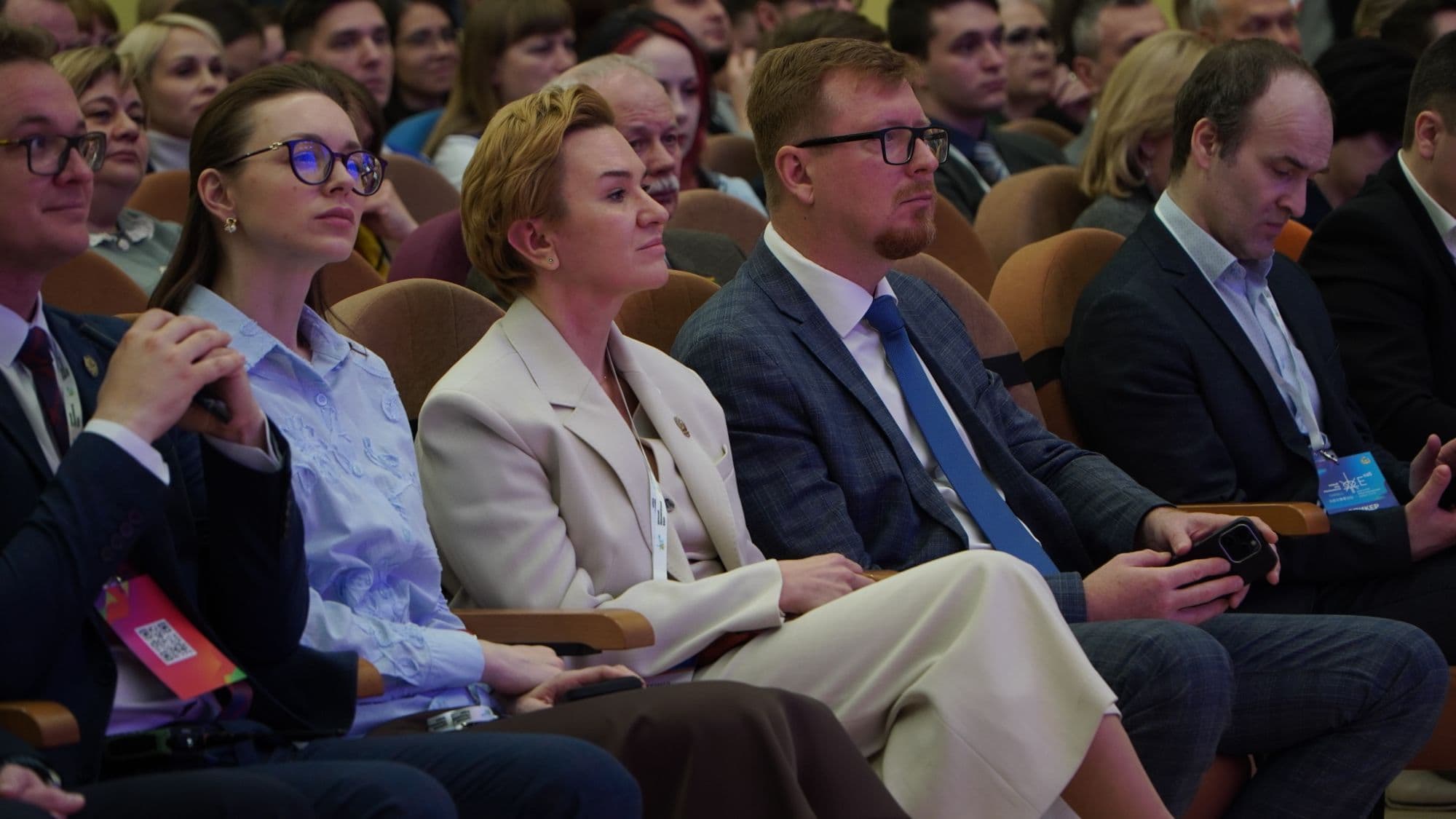 Уральский образовательный форум «Е-Хаб 2026» проходит в Екатеринбурге