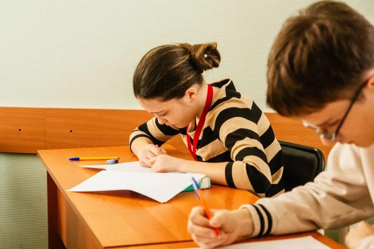 В Барнауле прошла IV Региональная олимпиада школьников по геологии