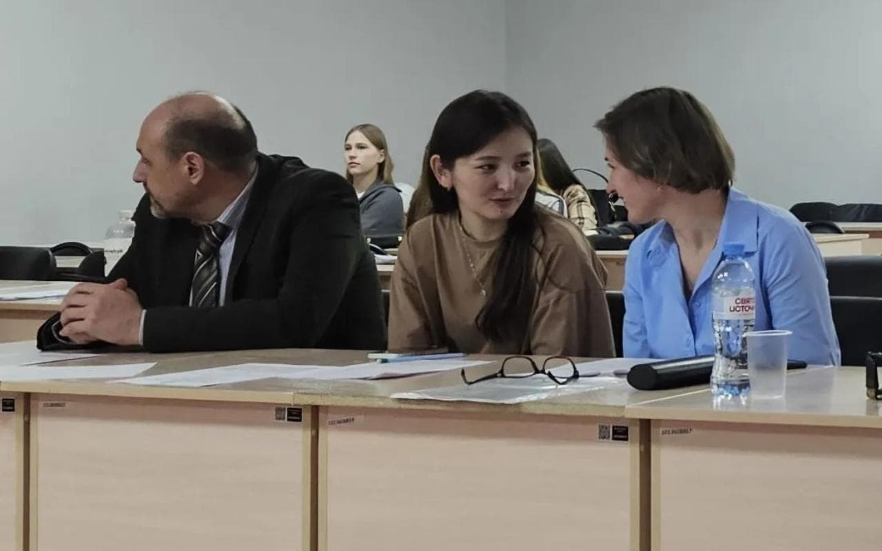 В НГПУ обсудили роль педагога в условиях новой цифровой реальности