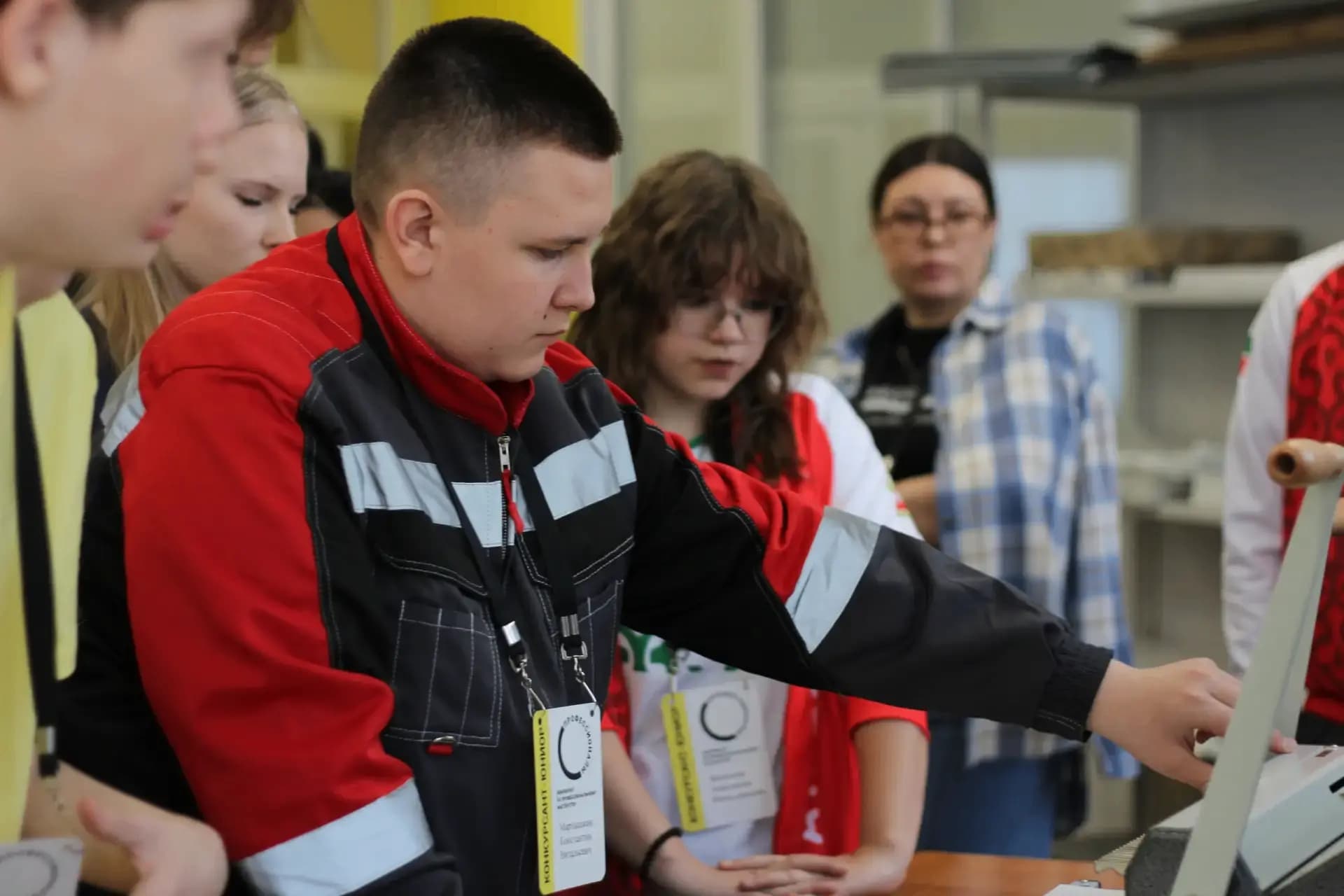 В Новосибирской области около 500 конкурсантов участвуют в итоговом (межрегиональном) этапе чемпионата «Профессионалы»