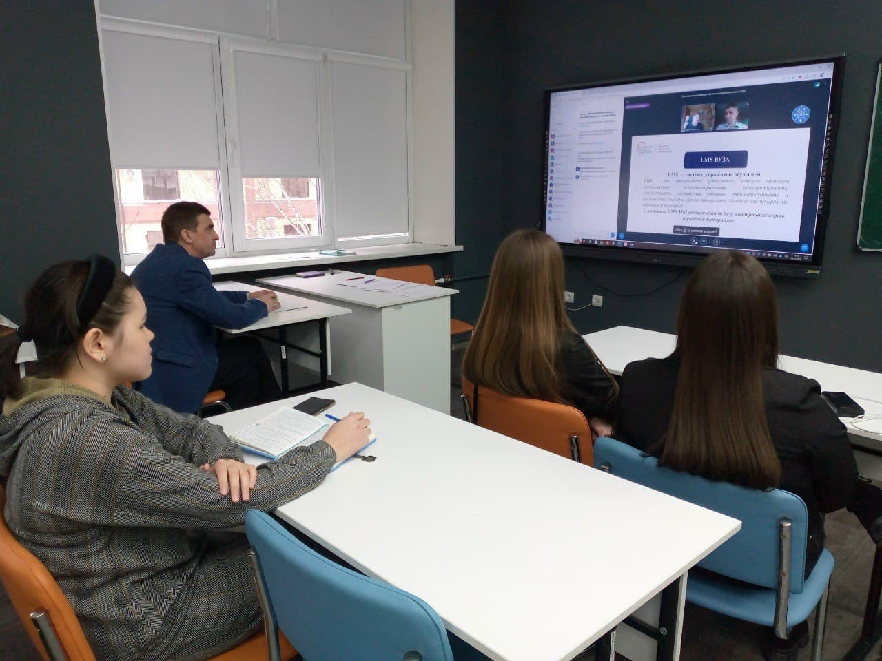 В ОмГПУ Всероссийская научно-практическая конференция объединила более 90 педагогов-математиков