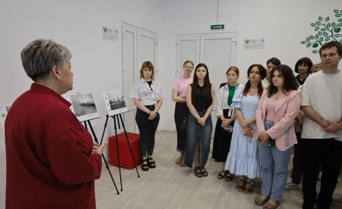 В педвузе ДНР представили фотовыставку «Освобождение. Беларусь»