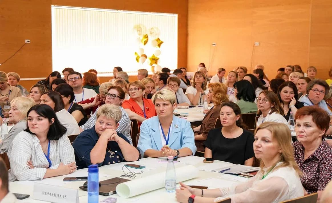 В Подмосковье в 2026/27 учебном году внедрят новые модели работы психолого-педагогических классов