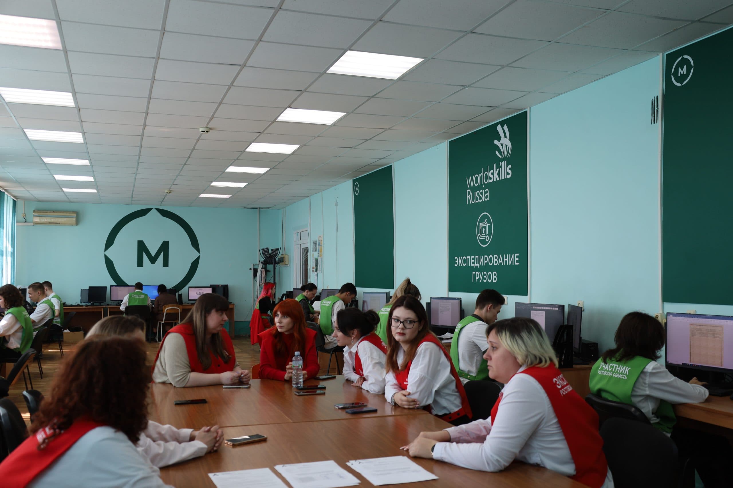 В Ростовской области победителями регионального чемпионата «Абилимпикс» стали 87 человек