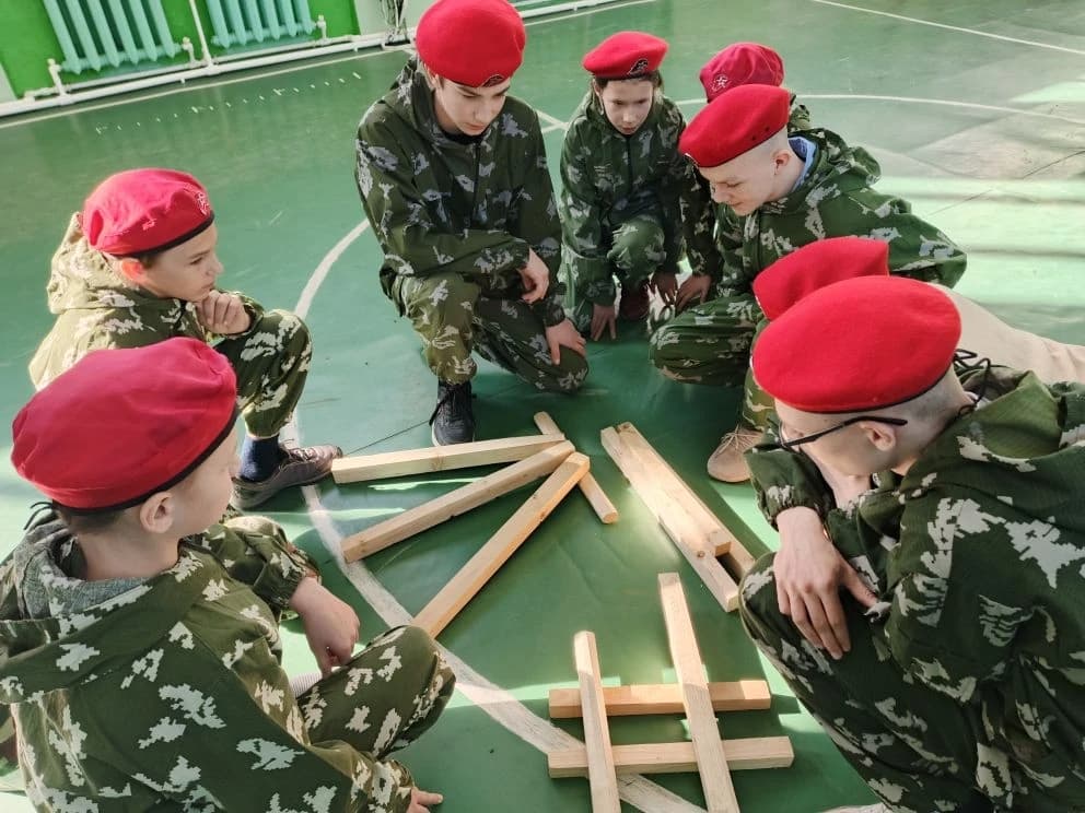 В школах Тверской области возрождают практику проведения коммунарских сборов