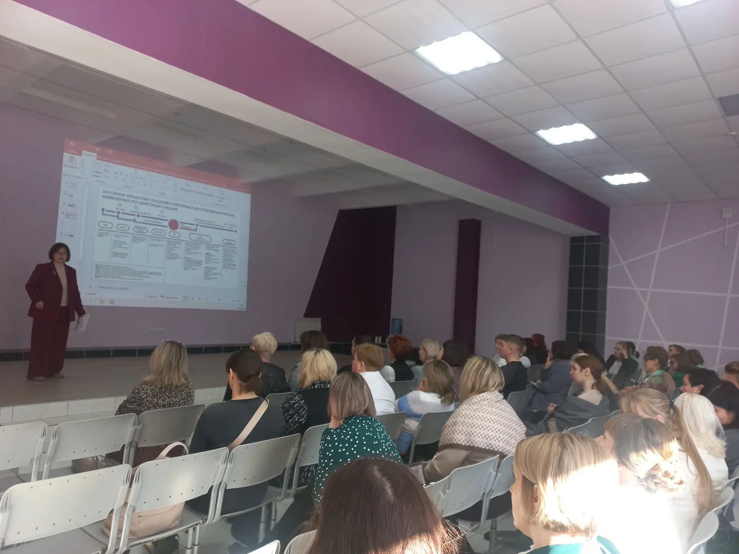 В Томской области начал работу методический десант для психологов и педагогов