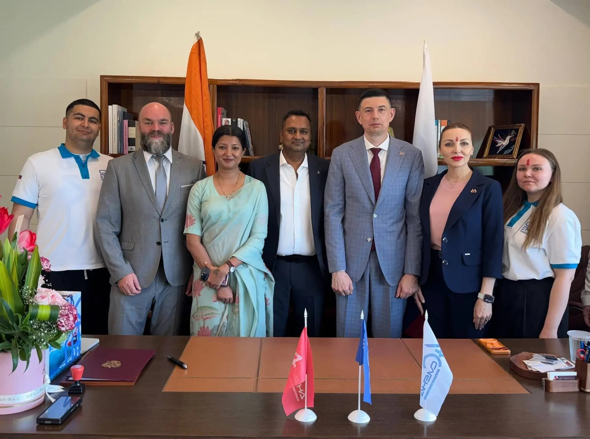 ВДЦ «Смена» подписал соглашение о сотрудничестве с международной школой в Индии