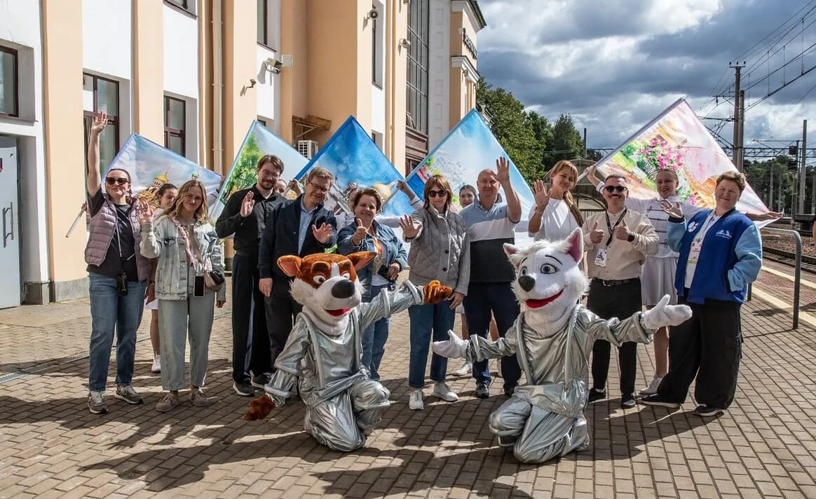 За пять смен «Петербургских каникул» в Санкт-Петербурге отдохнули тысячи школьников из Мариуполя